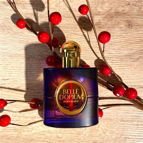 belle d'opium fragrantica